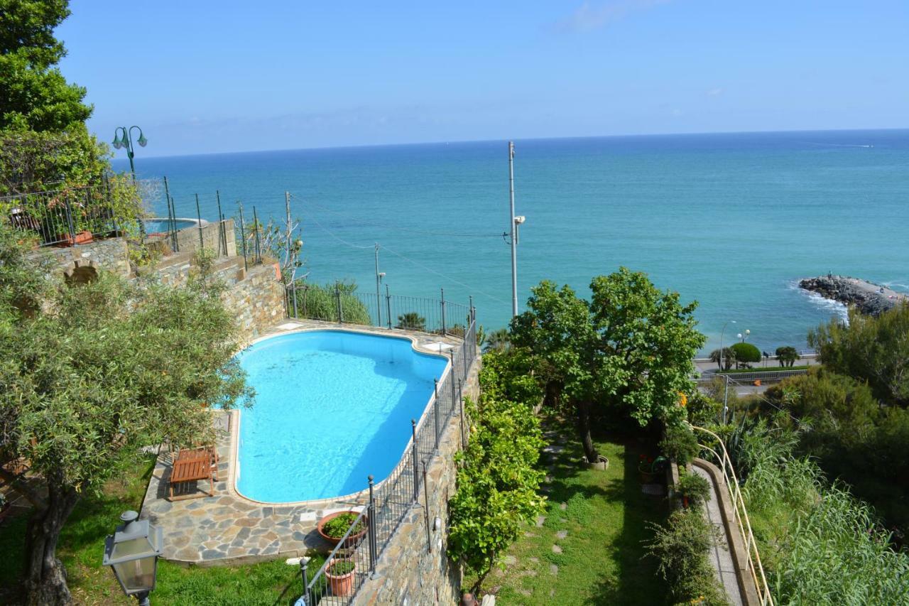 Ca Da Munta Bed And Breakfast Arenzano Exteriör bild